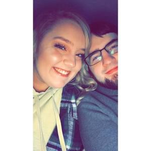 Meet your Posher, Lexie